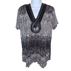 Essentials Maggie Barnes Crinkle Beaded & Sequin Short Sleeve Blouse Top Size 1x